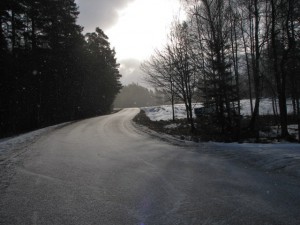 Snöbyar varvat med sol idag.