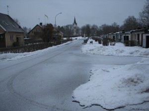Ikväll lägger sig snön på vägen igen.