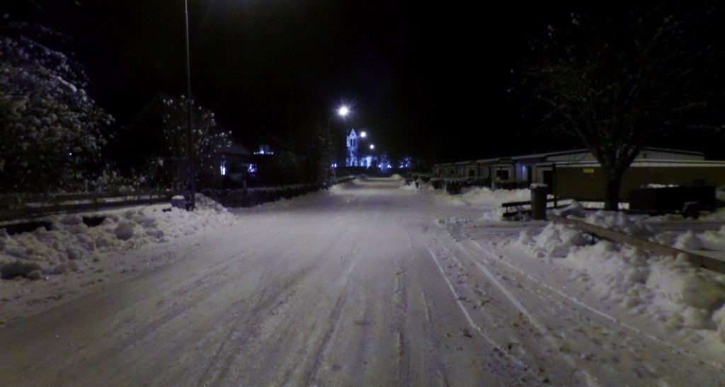 Kyrkogatan ikväll.