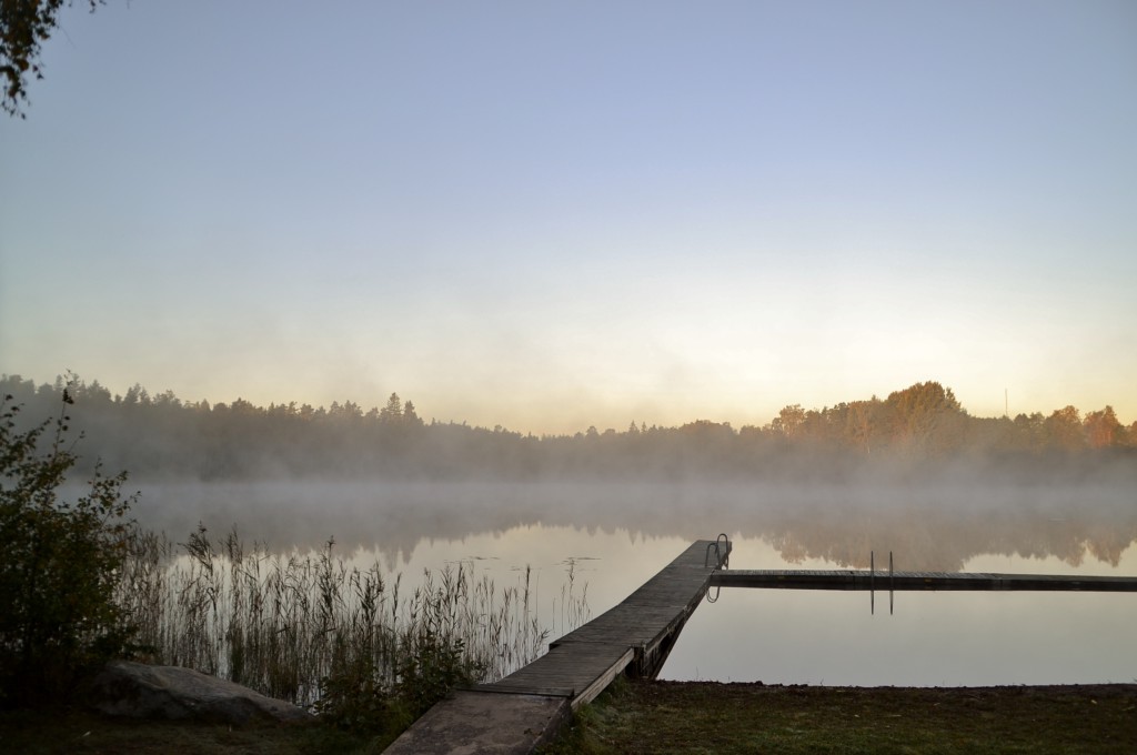 Dimma över Övrasjön i morse.